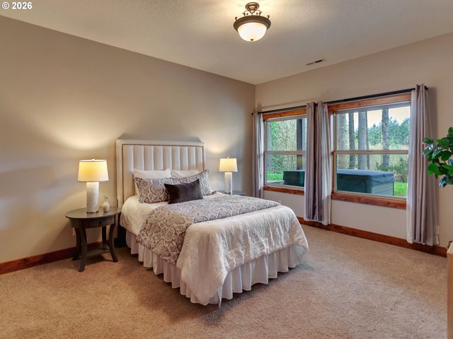 17725 Ne LEANDER Dr, Sherwood, OR 97140