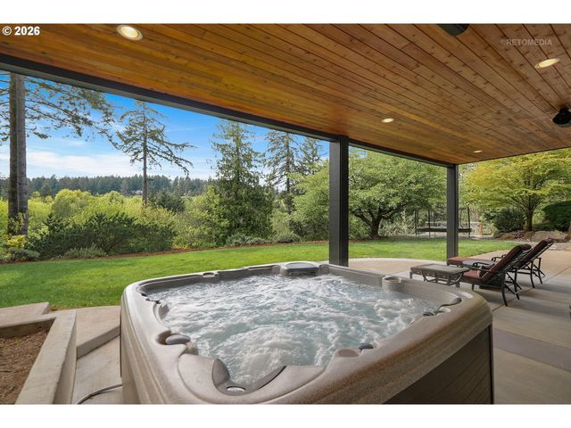 17725 Ne LEANDER Dr, Sherwood, OR 97140