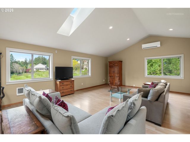 17725 Ne LEANDER Dr, Sherwood, OR 97140