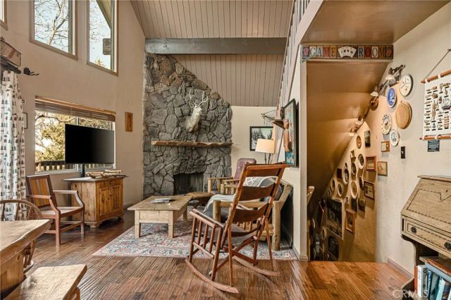 1256 Grass Valley, Lake Arrowhead, CA 92352