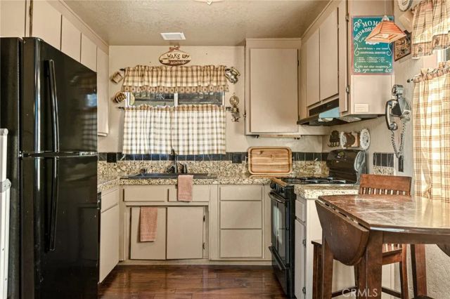 1256 Grass Valley, Lake Arrowhead, CA 92352