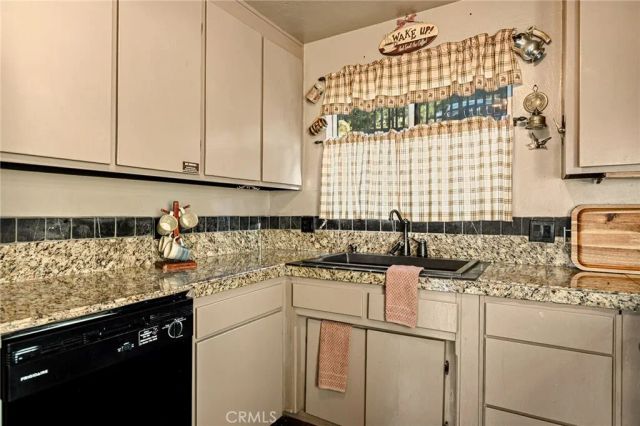 1256 Grass Valley, Lake Arrowhead, CA 92352