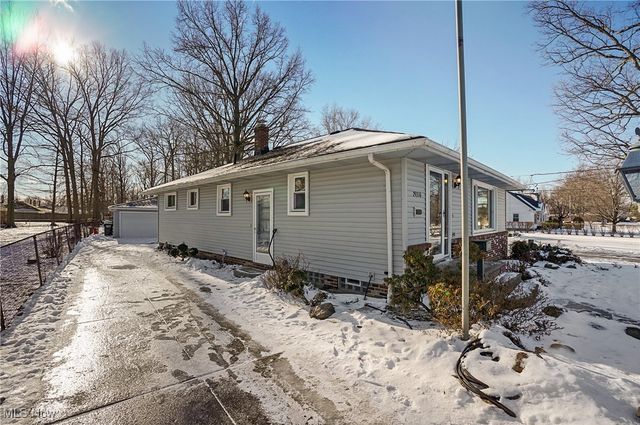 29310 Grand Boulevard, Wickliffe, OH 44092