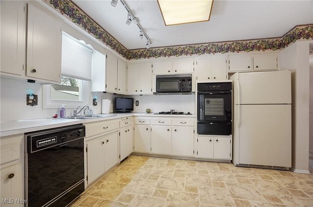 29310 Grand Boulevard, Wickliffe, OH 44092