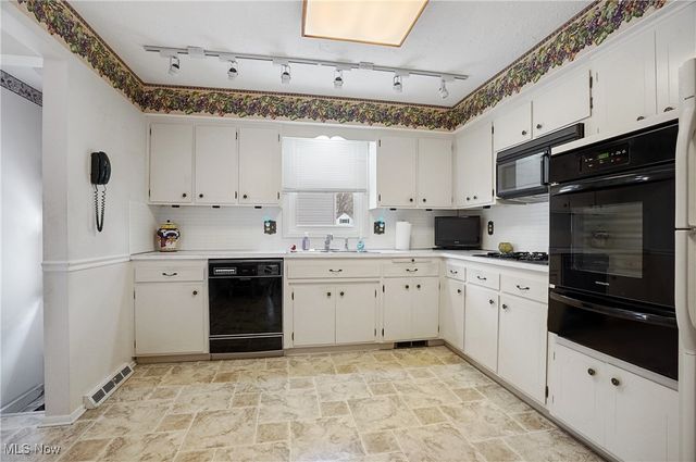 29310 Grand Boulevard, Wickliffe, OH 44092