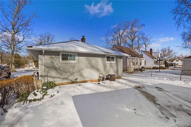 29310 Grand Boulevard, Wickliffe, OH 44092