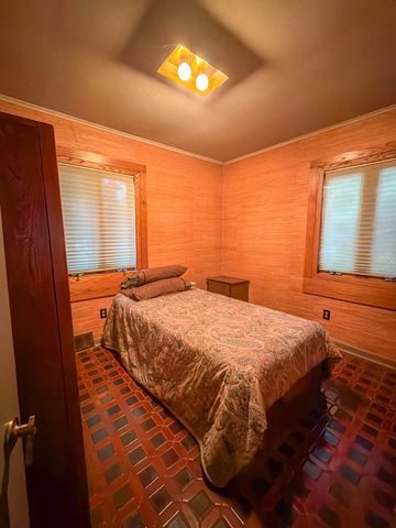 14770 Marquette Road, Chikaming Twp, MI 49128
