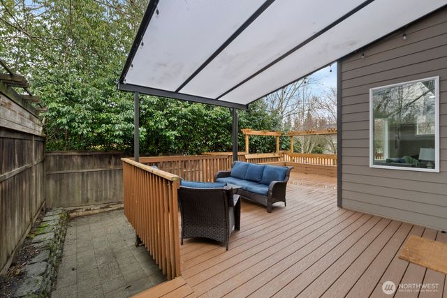 4233 154th Place SE, Bothell, WA 98012