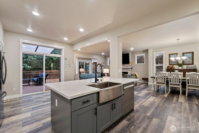 4233 154th Place SE, Bothell, WA 98012