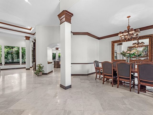 14211 Norhill Pointe Drive, Houston, TX 77044