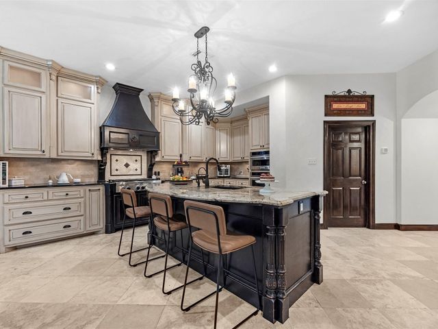 14211 Norhill Pointe Drive, Houston, TX 77044