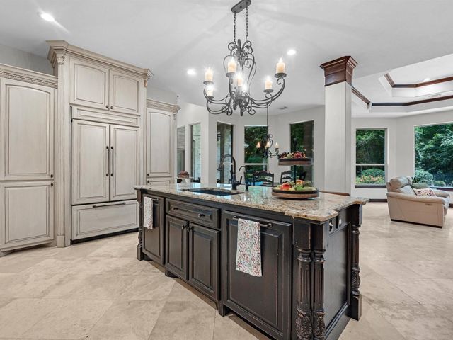 14211 Norhill Pointe Drive, Houston, TX 77044