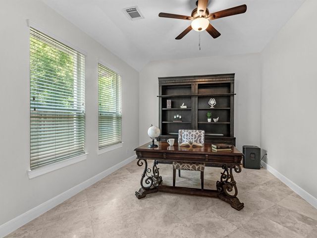 14211 Norhill Pointe Drive, Houston, TX 77044
