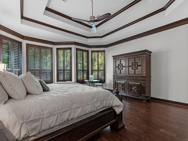14211 Norhill Pointe Drive, Houston, TX 77044