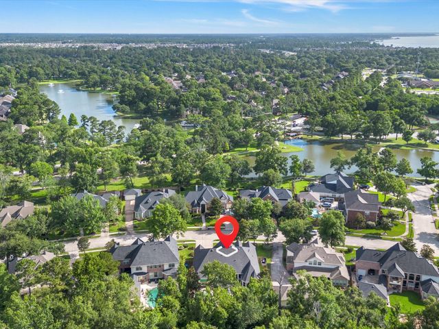 14211 Norhill Pointe Drive, Houston, TX 77044