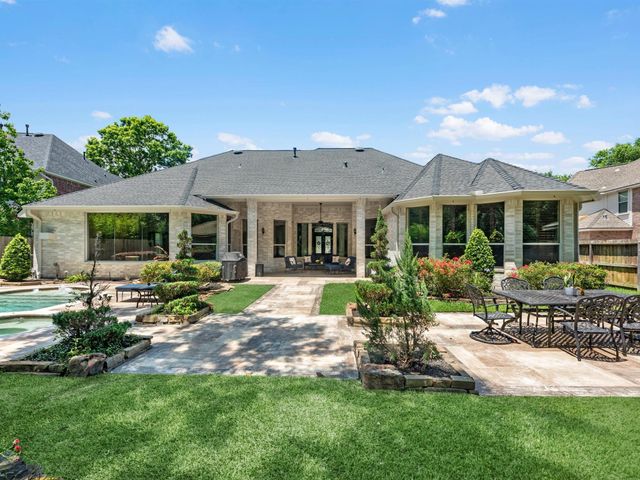 14211 Norhill Pointe Drive, Houston, TX 77044