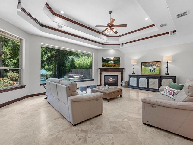 14211 Norhill Pointe Drive, Houston, TX 77044