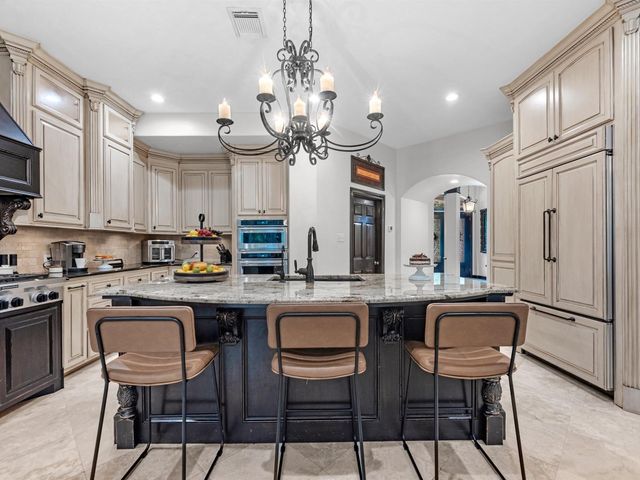 14211 Norhill Pointe Drive, Houston, TX 77044