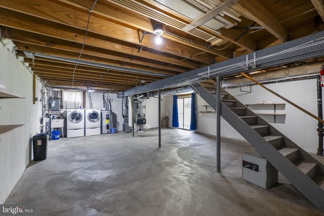 15021 JOSHUA TREE RD, Gaithersburg, MD 20878