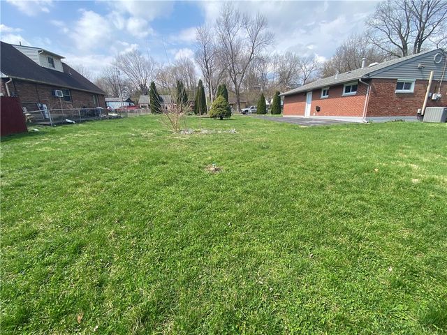 4814 Woodland Hills Boulevard, Dayton, OH 45414