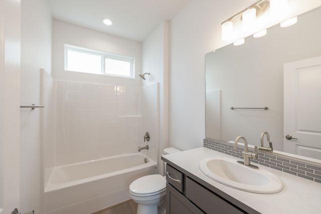 12223 N Dupont Dr, Spokane, WA 99218