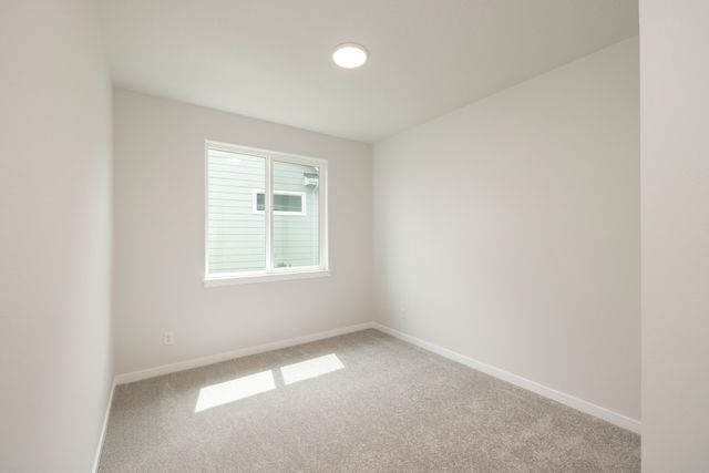 12223 N Dupont Dr, Spokane, WA 99218