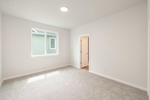 12223 N Dupont Dr, Spokane, WA 99218