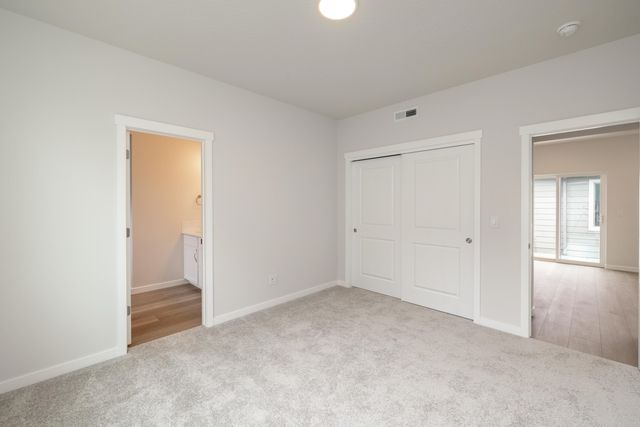 12223 N Dupont Dr, Spokane, WA 99218
