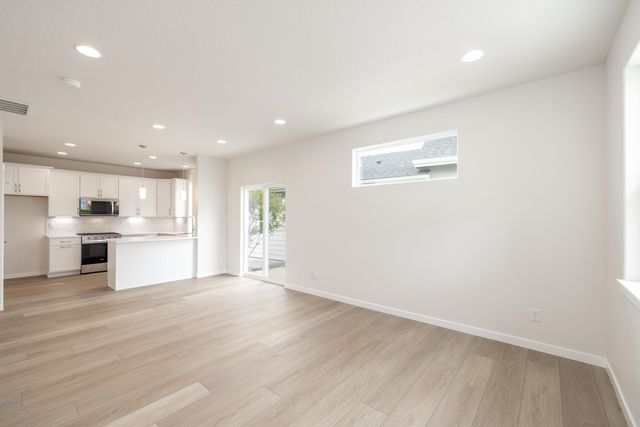 12223 N Dupont Dr, Spokane, WA 99218