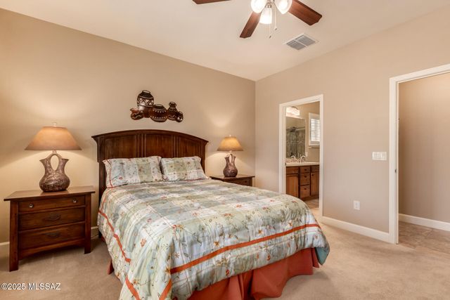 838 N Broken Hills Drive, Green Valley, AZ 85614