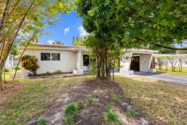 1010 SW 32nd Street, Fort Lauderdale, FL 33315