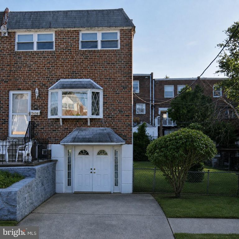 3655 ACADEMY RD, Philadelphia, PA 19154