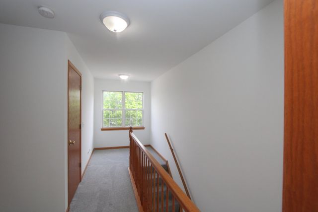 713 Carlisle Drive, Woodstock, IL 60098