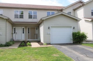 713 Carlisle Drive, Woodstock, IL 60098
