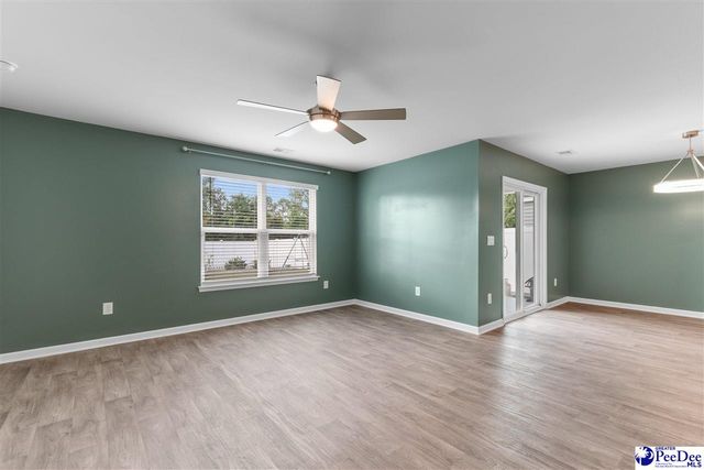 628 Woodland Farms Cir, Aynor, SC 29511