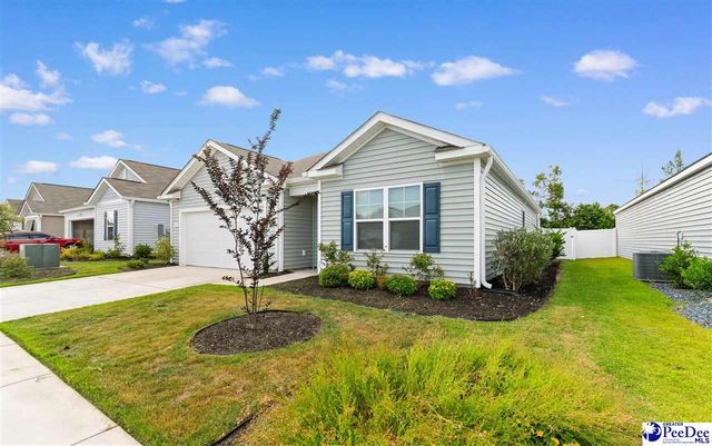 628 Woodland Farms Cir, Aynor, SC 29511