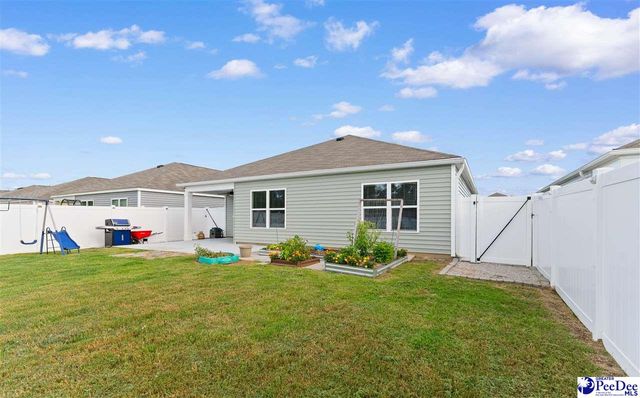 628 Woodland Farms Cir, Aynor, SC 29511