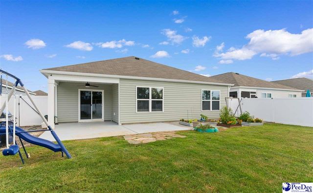 628 Woodland Farms Cir, Aynor, SC 29511