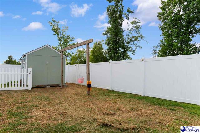 628 Woodland Farms Cir, Aynor, SC 29511