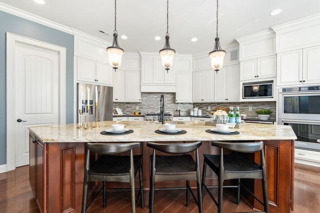 5259 Sorrento Court, Westerville, OH 43082