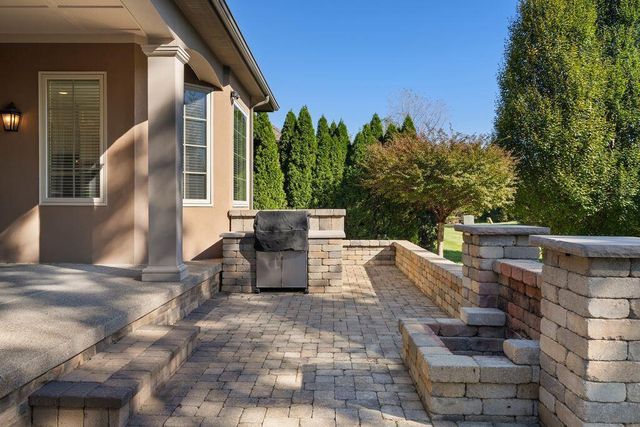 5259 Sorrento Court, Westerville, OH 43082