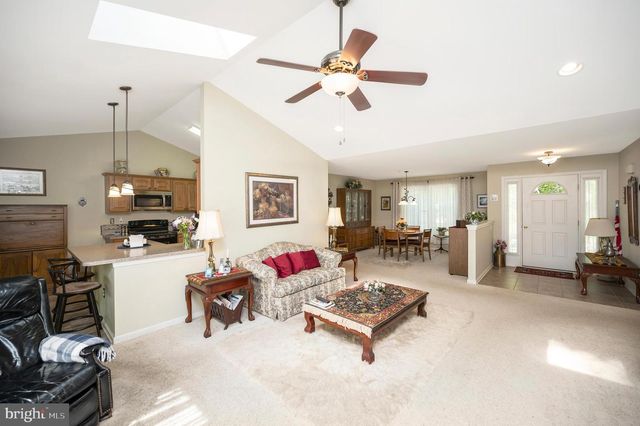 2908 LAKEVIEW PKWY, Locust Grove, VA 22508