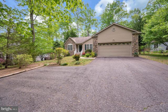 2908 LAKEVIEW PKWY, Locust Grove, VA 22508