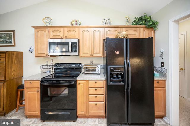 2908 LAKEVIEW PKWY, Locust Grove, VA 22508
