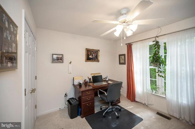 2908 LAKEVIEW PKWY, Locust Grove, VA 22508