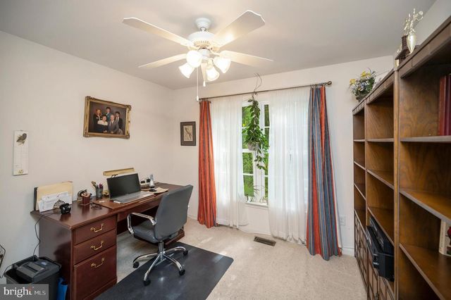 2908 LAKEVIEW PKWY, Locust Grove, VA 22508