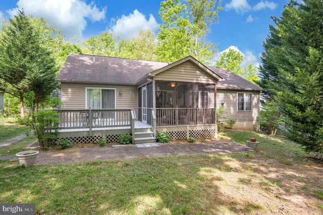 2908 LAKEVIEW PKWY, Locust Grove, VA 22508
