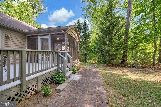 2908 LAKEVIEW PKWY, Locust Grove, VA 22508