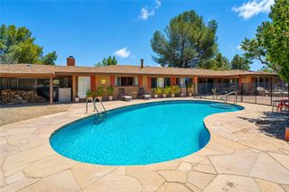 19955 Chickasaw Road, Apple Valley, CA 92307