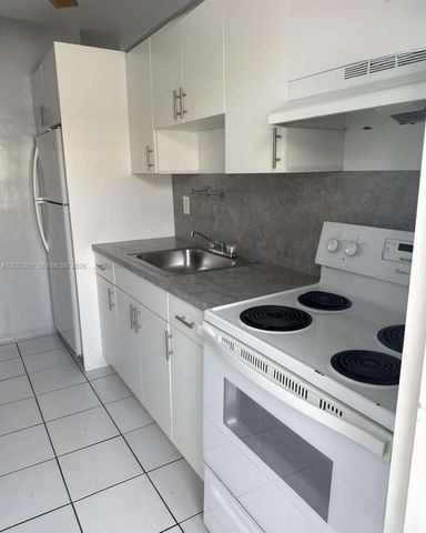 1610 Liberty St 7, Hollywood, FL 33020